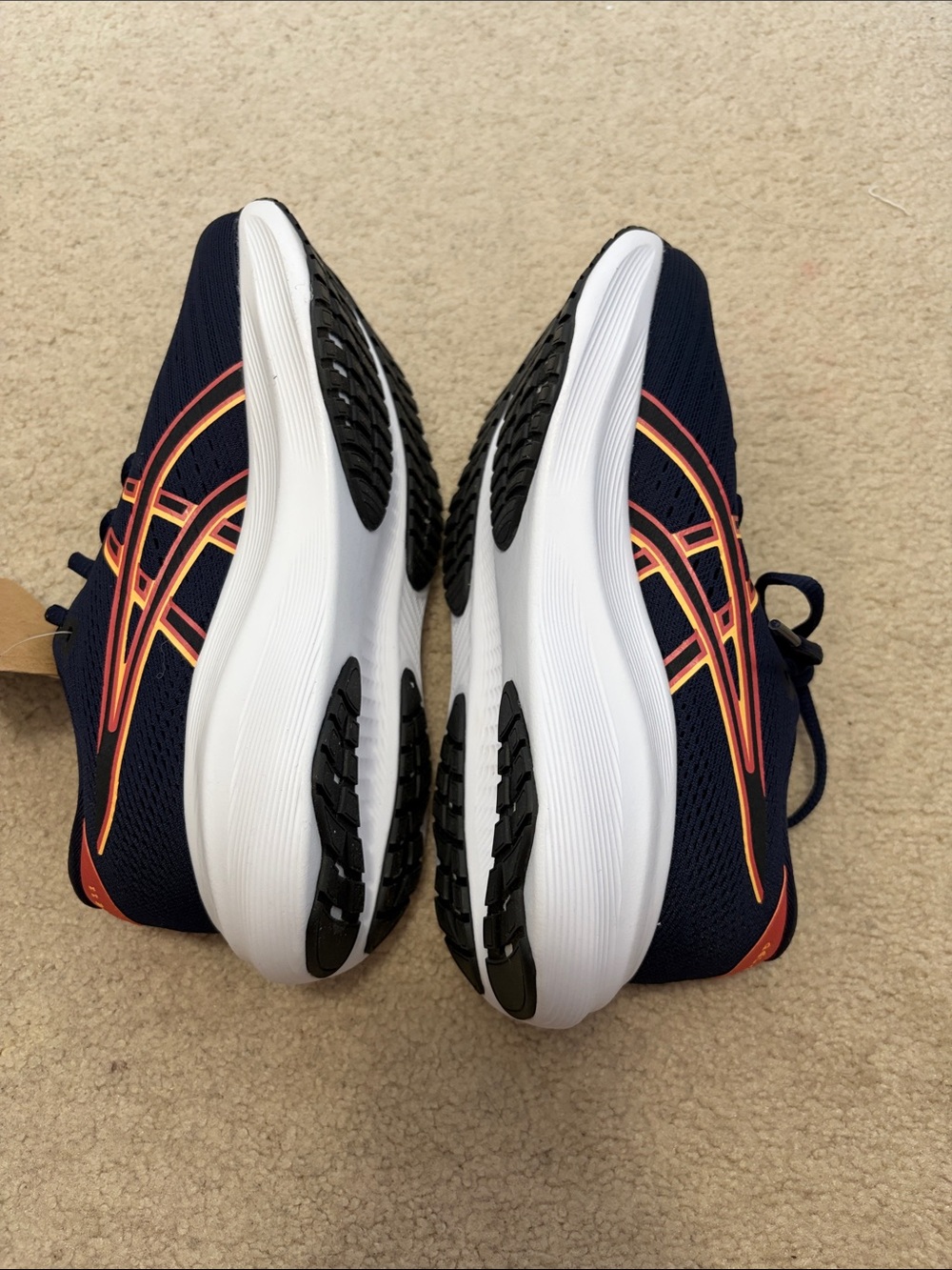 Asics Shoes - Picture 4 of 12